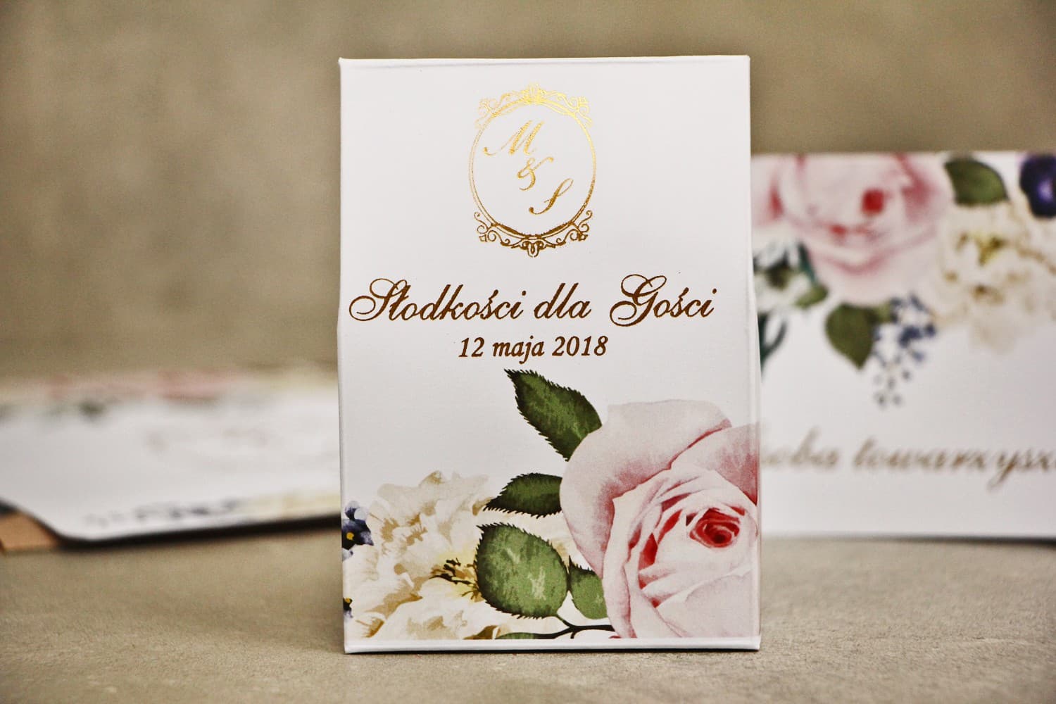 Boîtes Dorées avec Caramels pour Remerciements Invités | Cadeaux de Mariage Personnalisés | Sorento n° 1