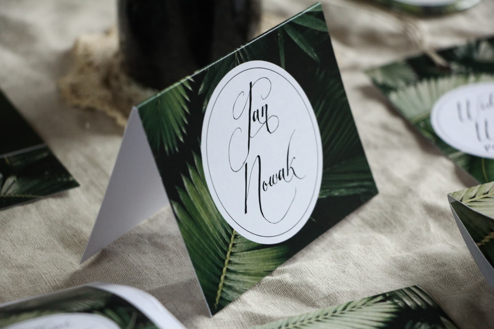 Botanic No. 2 Wedding Place Cards – Banana Leaf Motif Table Cards