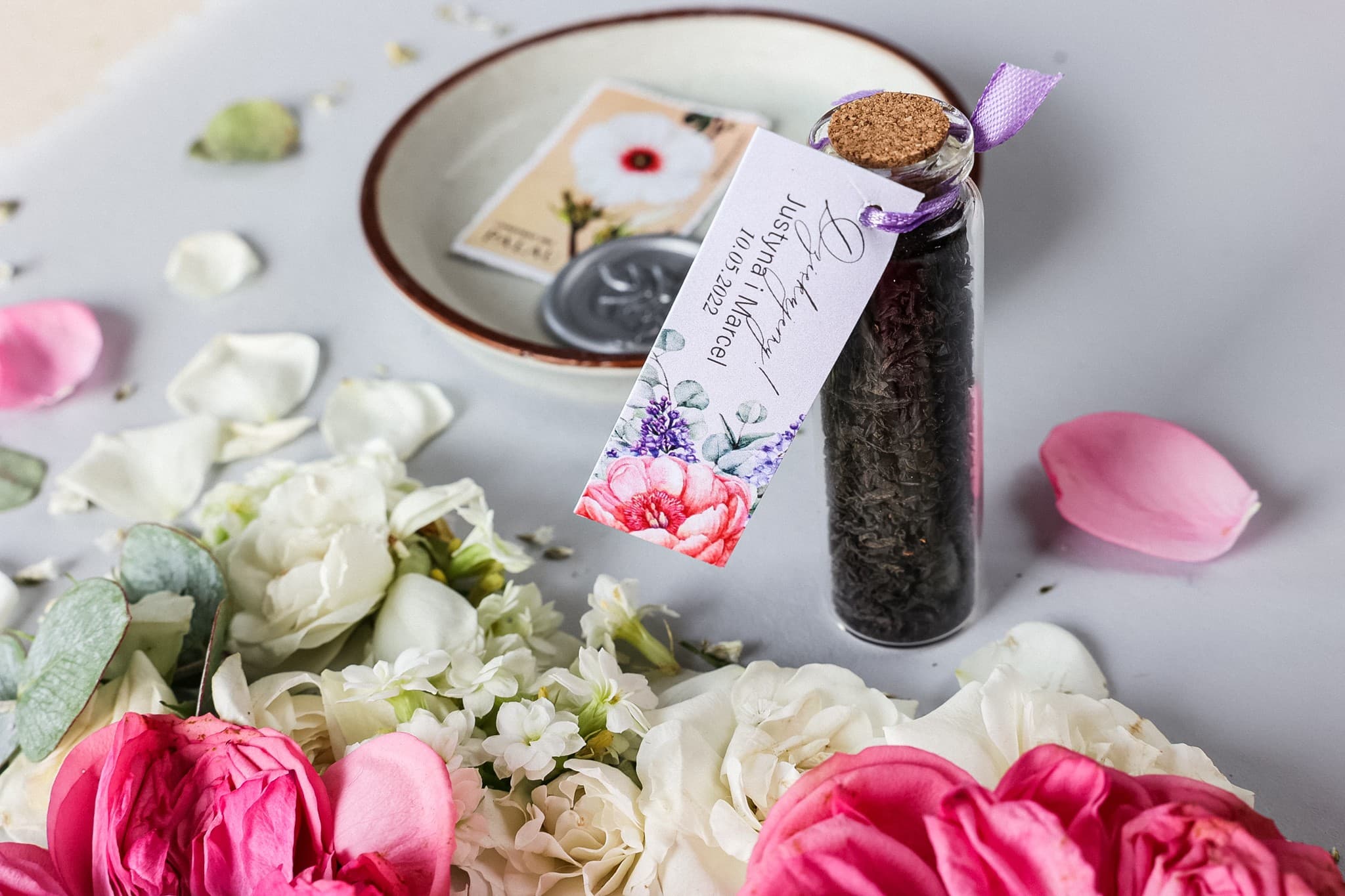 Té en botellita detalle para invitados con motivo de peonías y lilas | Recuerdos de Boda | Soft nº 7