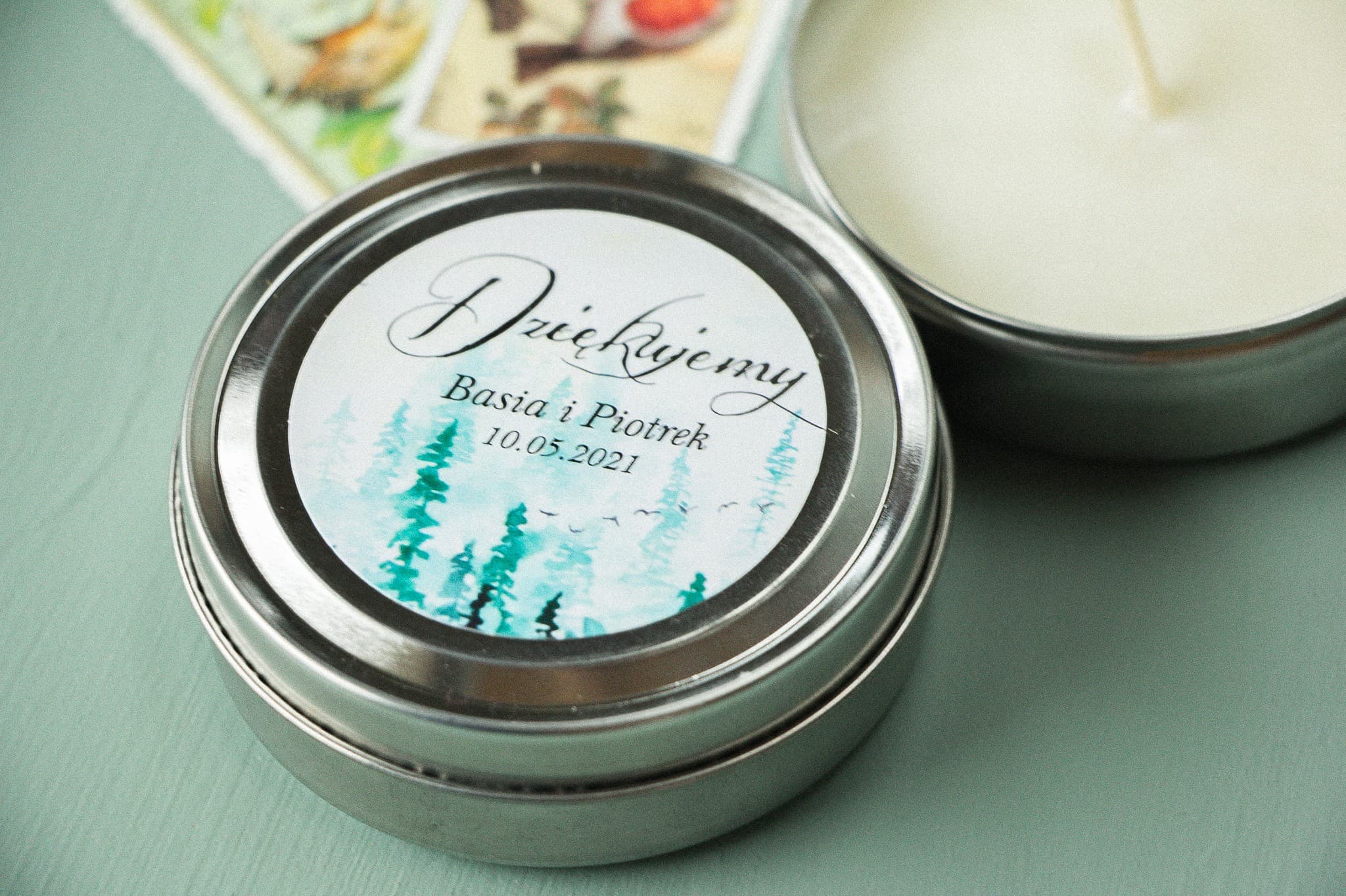 Bougie Parfumée en Boîte Pastel n° 7 – Argentée et Remerciement Invités