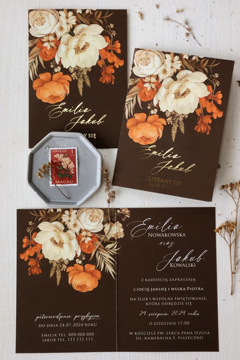 Hochzeitseinladungen Braun mit Gold und warmen Blumen – Ruskus Nr. 4