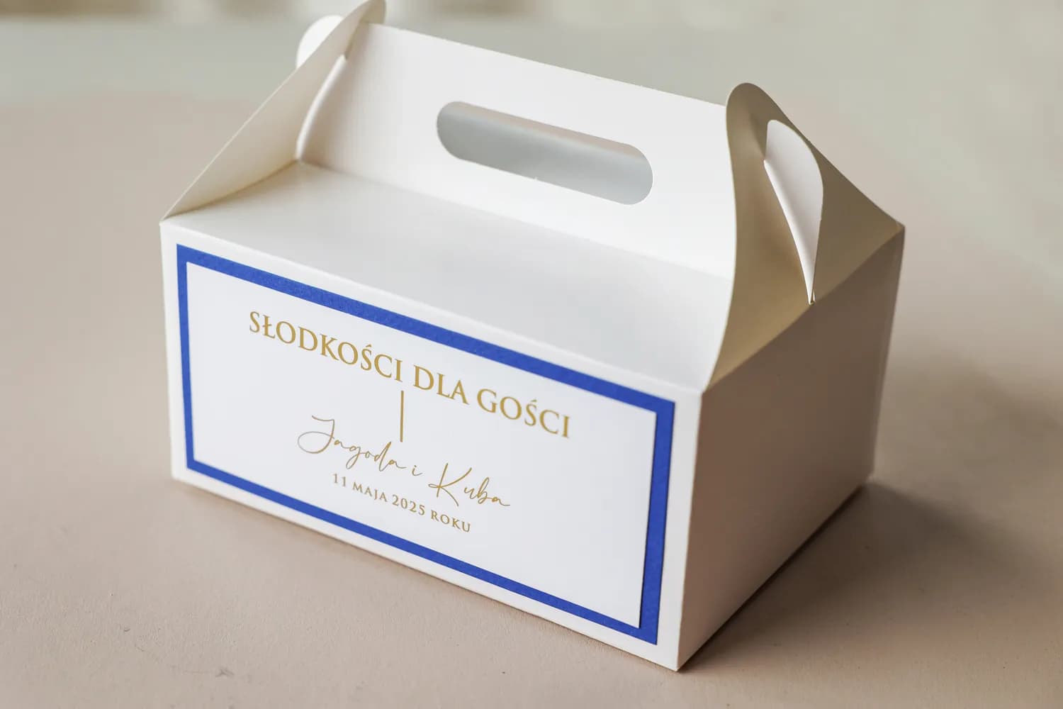 Cajas para tarta de boda con asa y dorado | Embalaje elegante para dulces para invitados | Avril nº 7