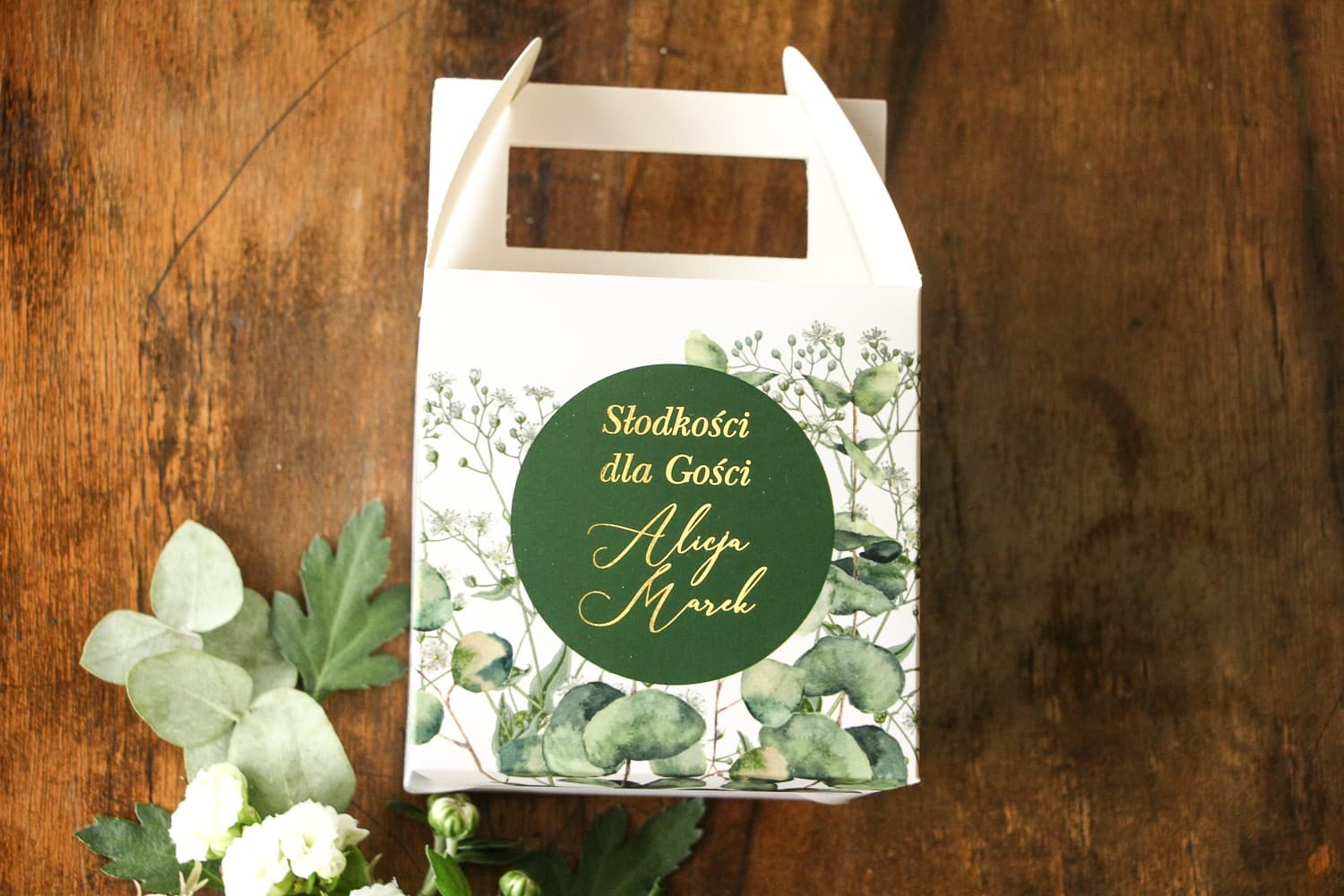 Elegante caja para tarta de boda dorada con eucalipto | Cajas para invitados | Soreli nº 5