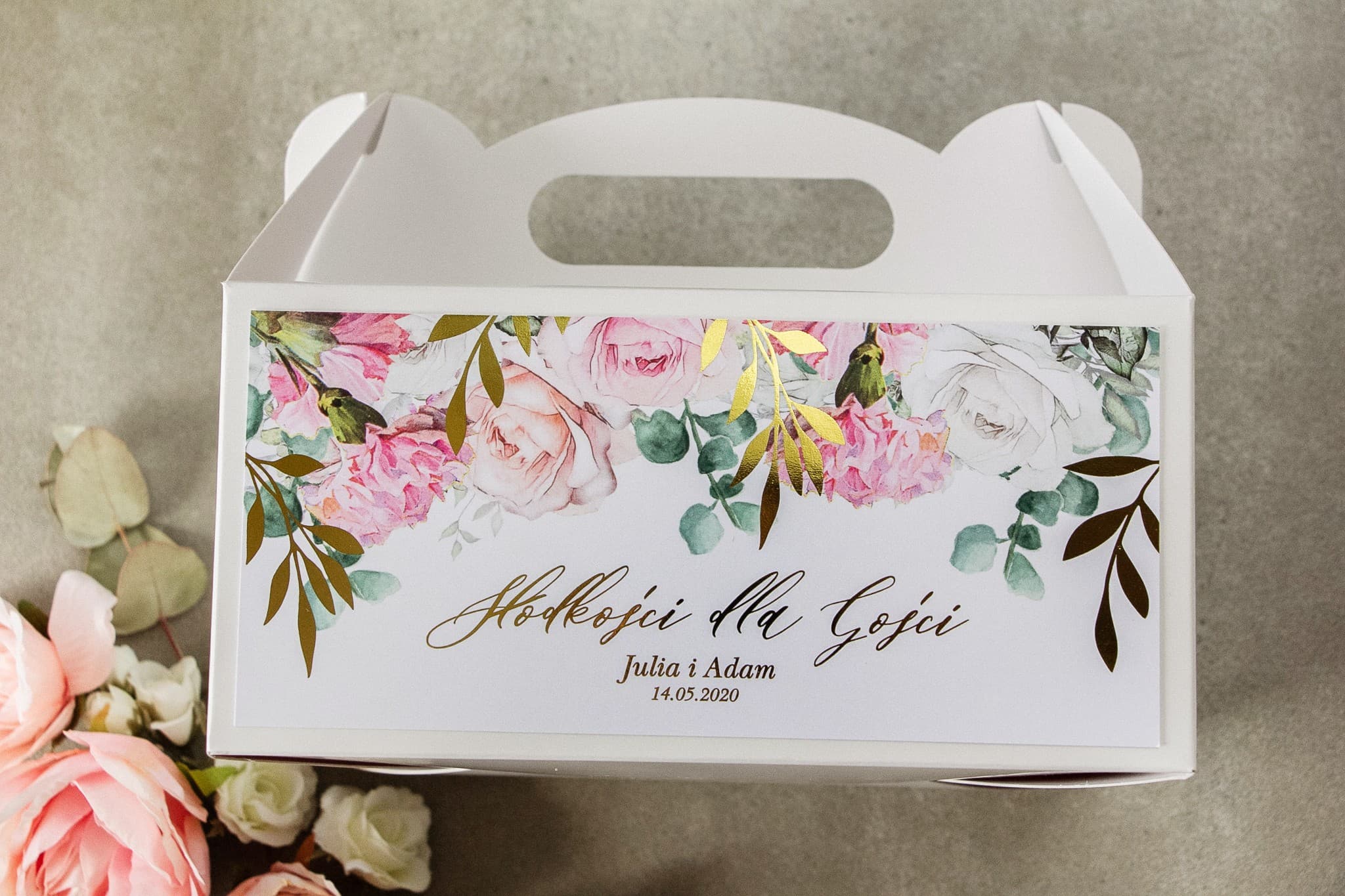 Cajas para Pasteles de Boda Rubin n.º 9 – Doradas con Motivo de Peonías Rosas