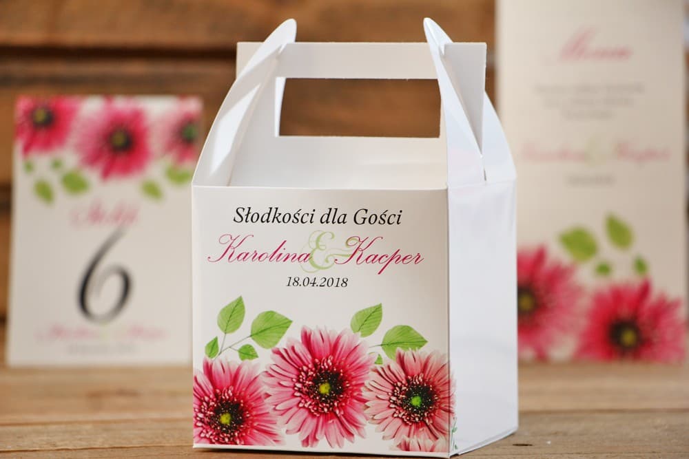 Caja para tarta personalizada con asa, gerberas rosas | Cajas para pastel de boda para invitados | Acuarela nº 20