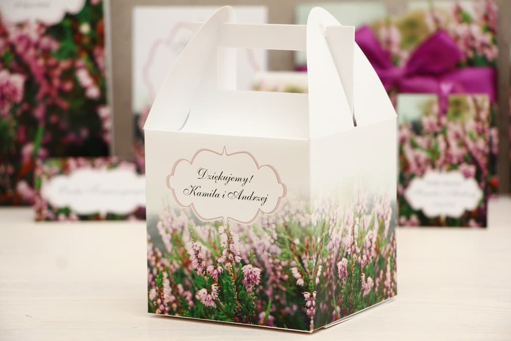 Caja para Tarta de Boda con Brezo Personalizada con Asa | Embalaje Elegante para Dulces de Invitados | Felicja nº 1