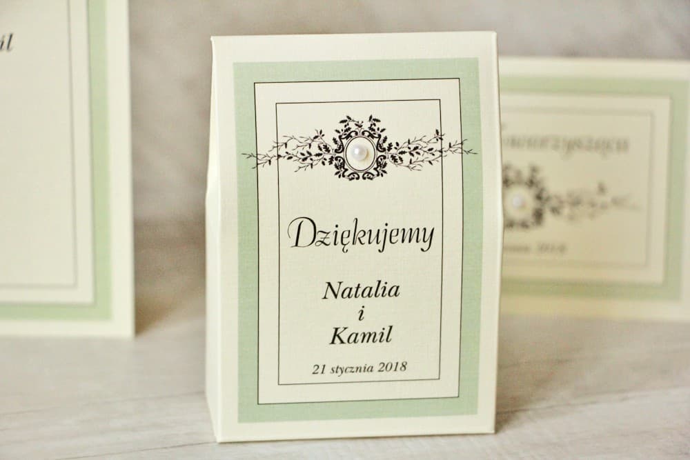 Elegantes Cajitas con Encaje y Circonita, Personalizadas | Detalles para Invitados de Boda | Con Encaje nº 8