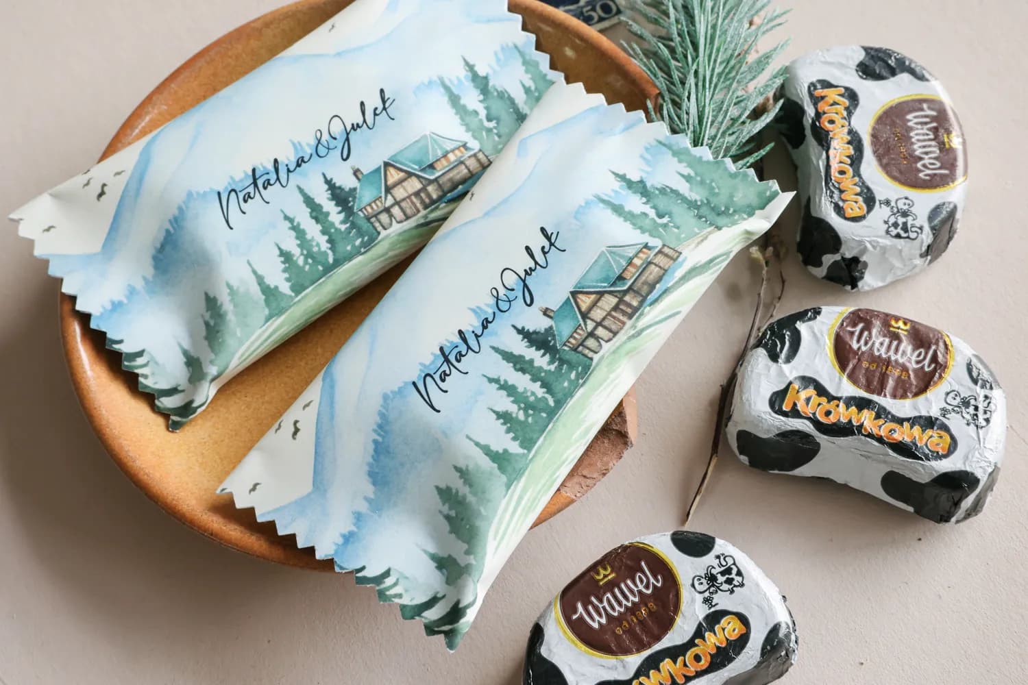 Cioccolatini da matrimonio con fiori acquerello in colori pastello e motivo boschivo, Korani n. 17.