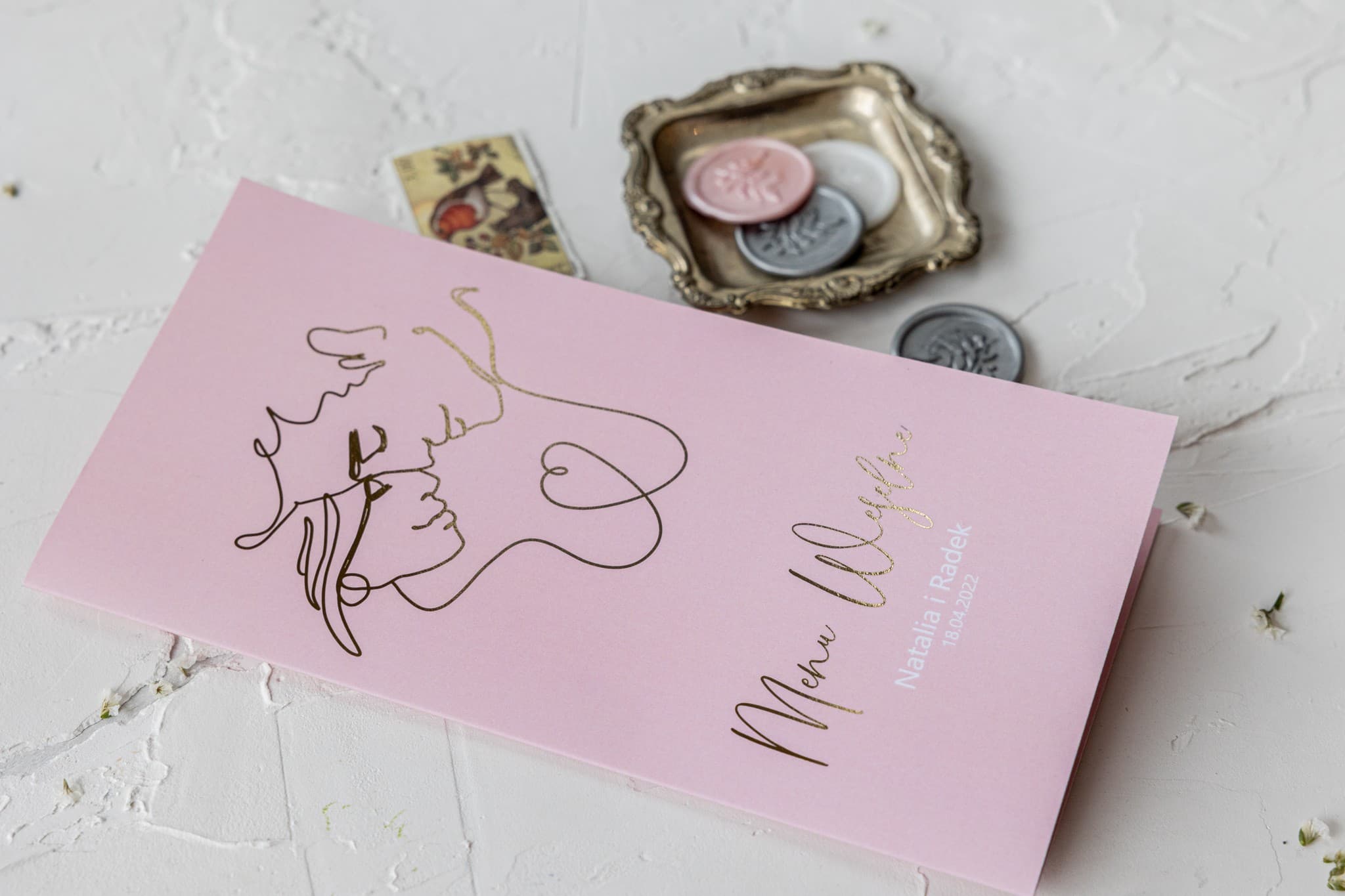 Elegant Powder Pink Wedding Menu with Gold Foil | Glamour Table Menu Card | Jaspis No. 3