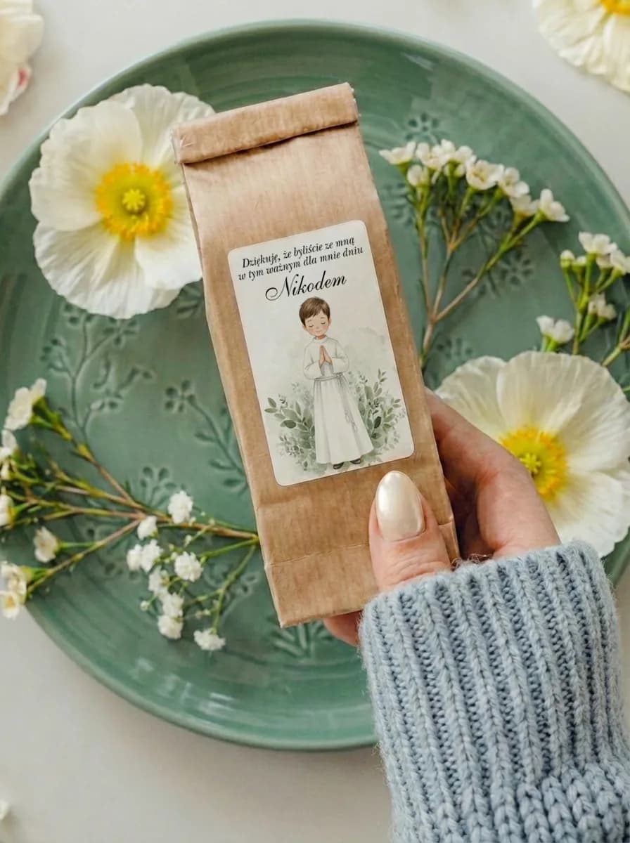 Communion Tea with Praying Boy Illustration in White and Green | Matylda No. 23