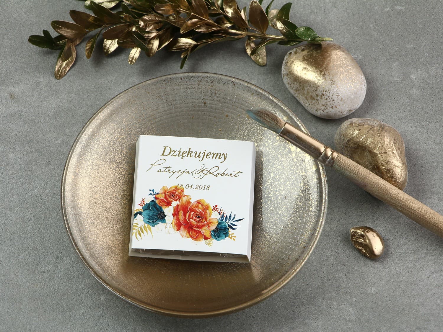 Chocolatinas Doradas con Anémonas | Detalles para Invitados de Boda | Cykade nº 6