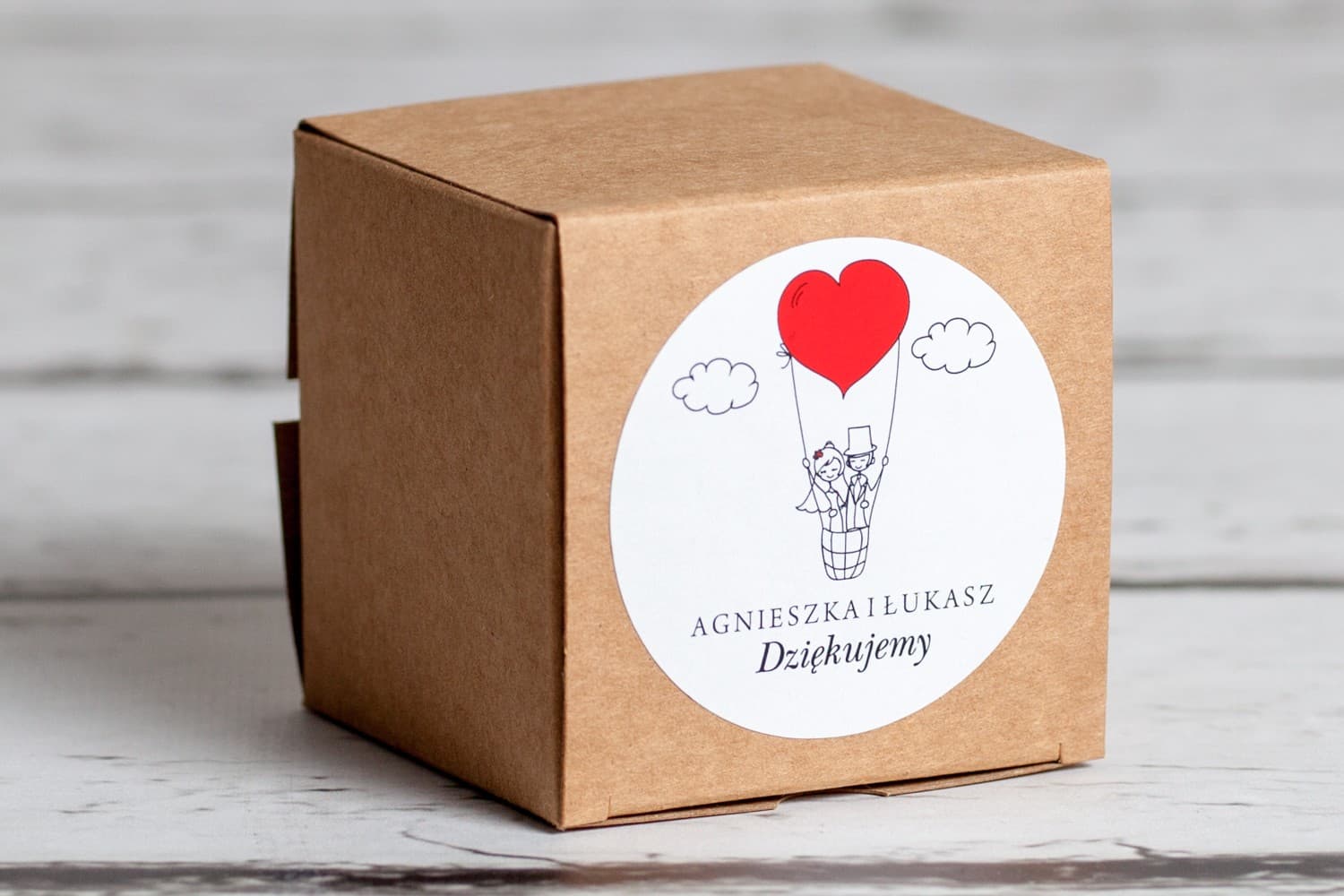 Eco-Friendly Sweet Boxes with Hot Air Balloon Motif | Personalized Wedding Favours | Bueno No. 1