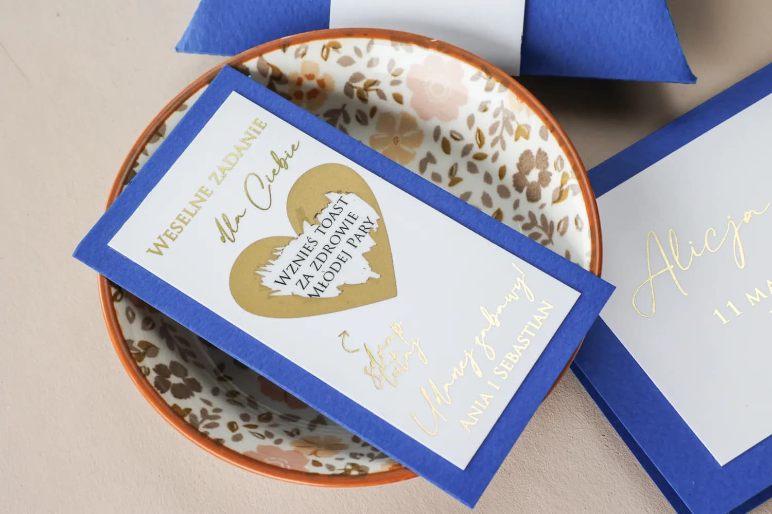 Wedding Scratch Cards with Tasks Avril No. 7 – Navy Blue Gilded Favours