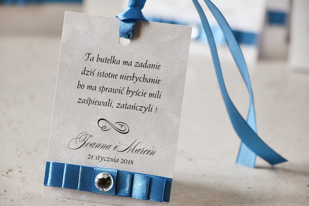 Eleganti etichette per bottiglie con triplo fiocchetto e zircone | Etichette personalizzate per liquori matrimonio | Amaretto n. 4