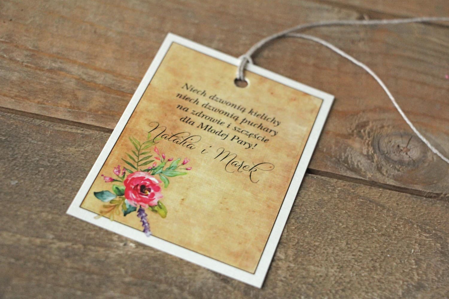 Etiquetas Rústicas para Botellas con Flores Boho | Etiquetas para Vodka de Boda | Carmelowe nº 1