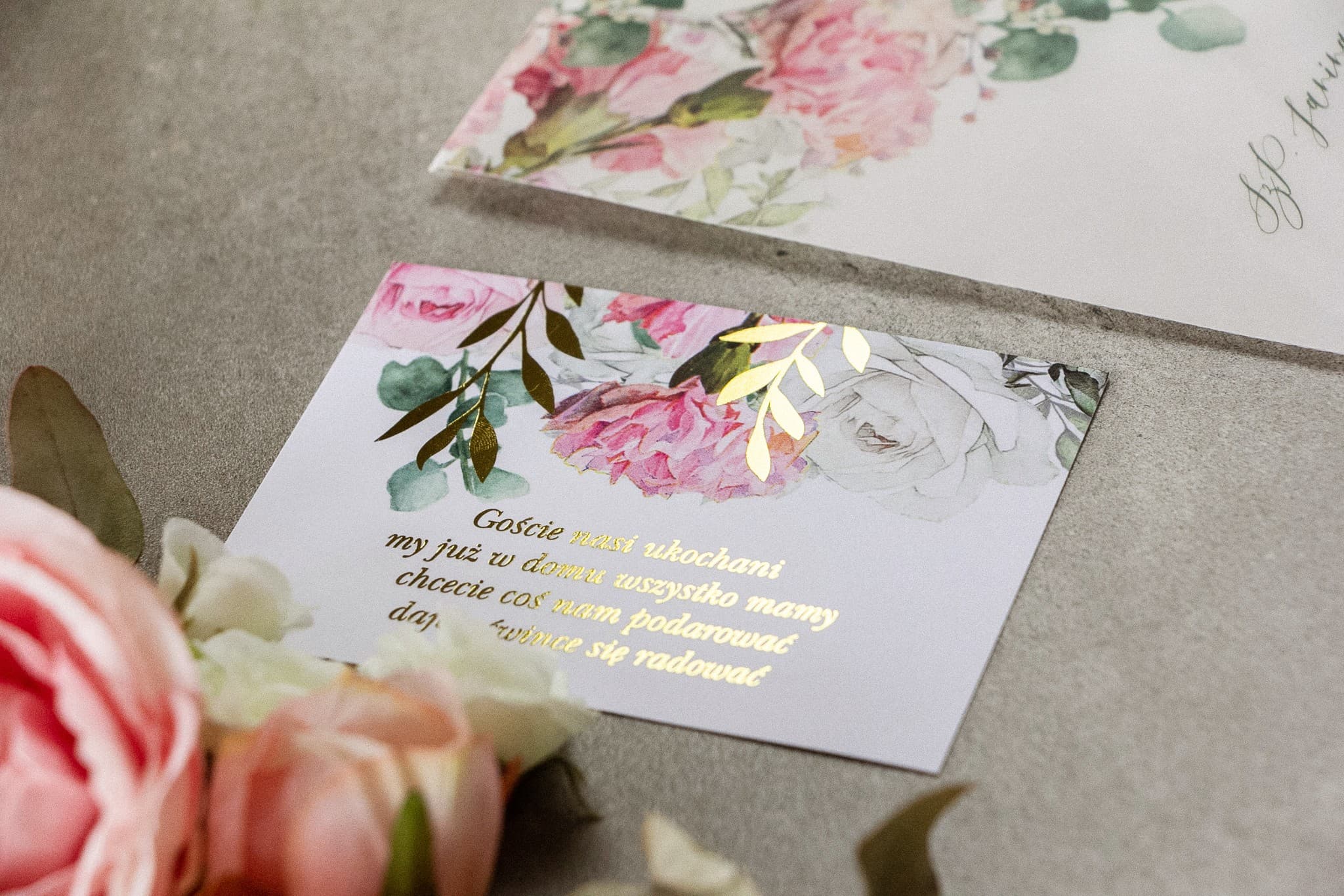 Rubin No. 9 Wedding Invitation Insert – Gilded Card with Pink Flowers