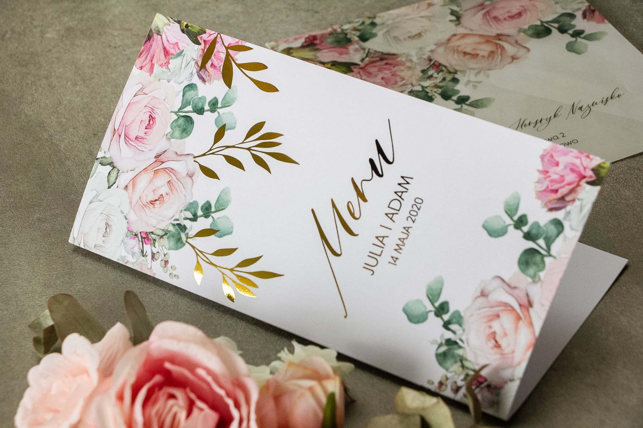 Veredeltes Hochzeitsmenü Rubin Nr. 9 – Glamour-Stil mit rosa Zweigen