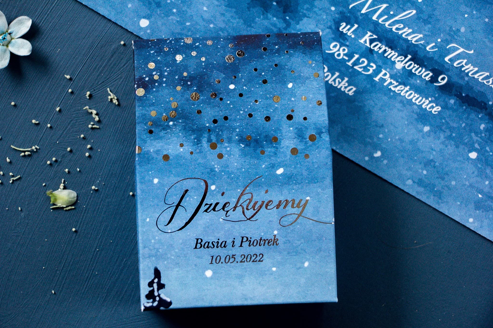 Elegante Gastgeschenke Schachteln mit Versilberung | Weiße Boxen mit Süßigkeiten | Kollektion Pastelowe Nr. 6