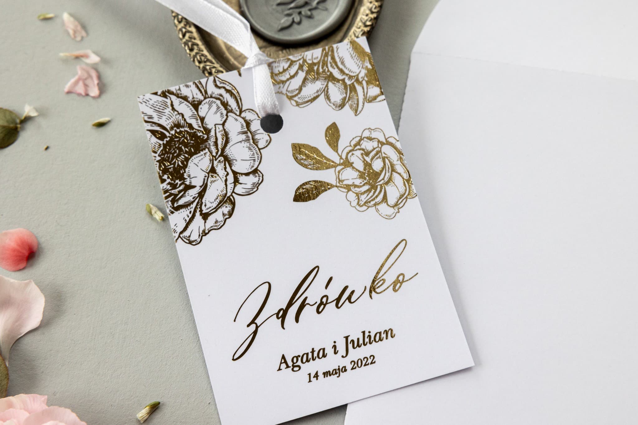 Ghirlande Dorate per Vodka con Peonia, Eleganti Etichette per Alcool | Decorazioni Matrimoniali | Onyx n. 3