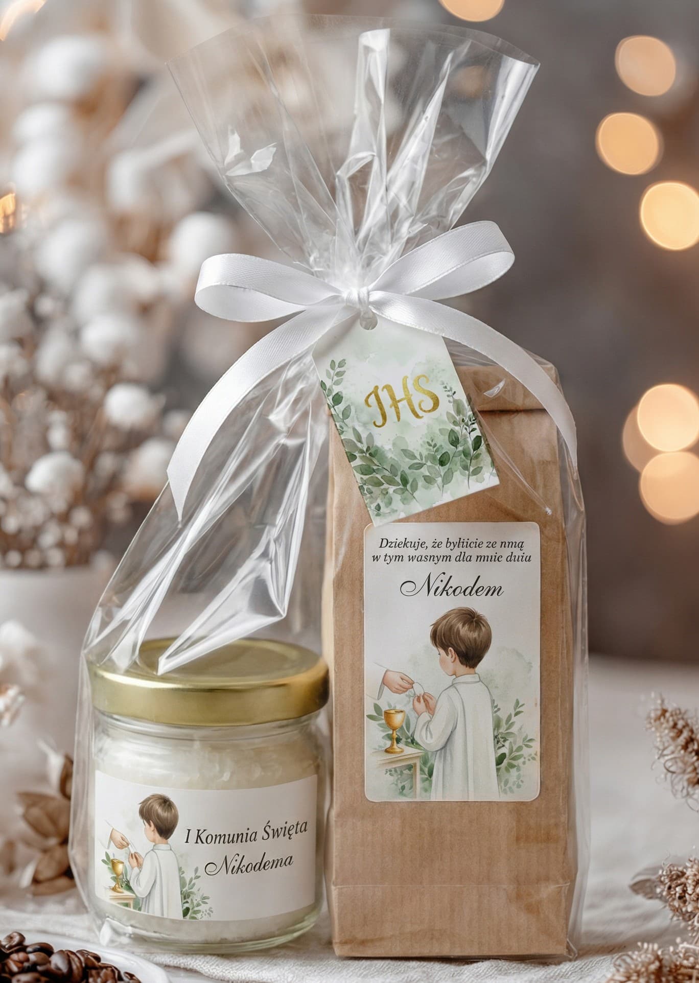 Gift Set: 50g Tea + Candle, Eucalyptus, Gold JHS | Communion Favours | Matylda No. 18