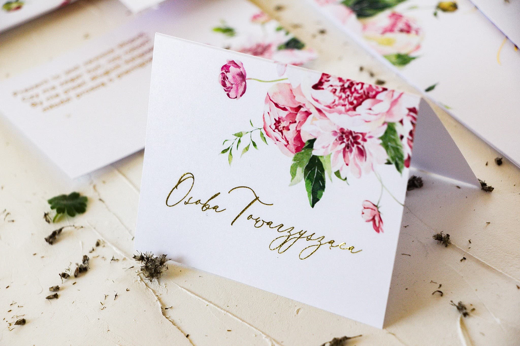 Serenity No. 3 Wedding Place Cards – Gold Foiled Table Cards with Pastel Peonies