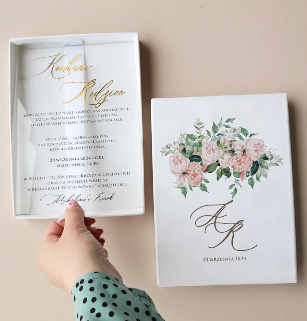 Hochzeitseinladungen auf Glas Rubin Nr. 9 – Glamour-Stil mit rosa Blumen