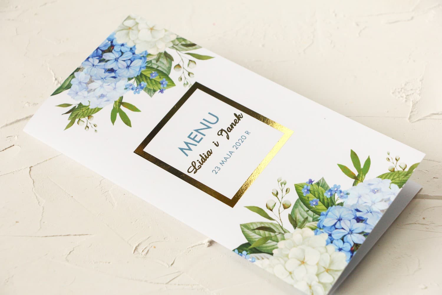 Vergoldetes Hochzeitsmenu mit Hortensie | Elegante Menuekarte fuer den Tisch | Kollektion Avril Nr. 1