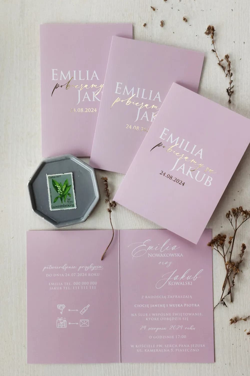 Złocone zaproszenia ślubne – Ruskus nr 15 w pastelowym różu Invitaciones de boda glamour doradas Ruskus nº 15 rosa pastel Amelia Wedding