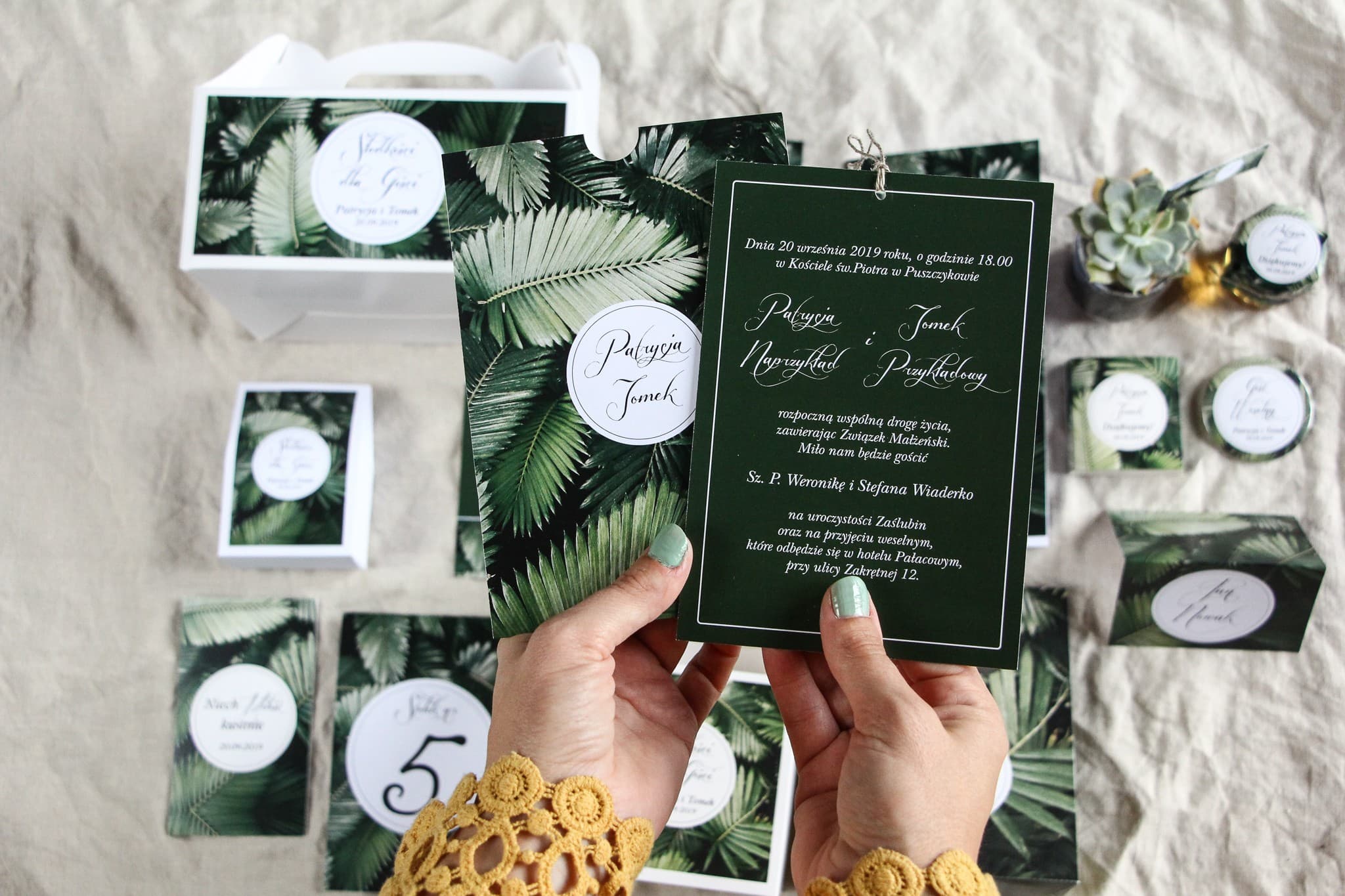 Invitaciones de boda en estuche con hojas de banano – Botánico nº 2