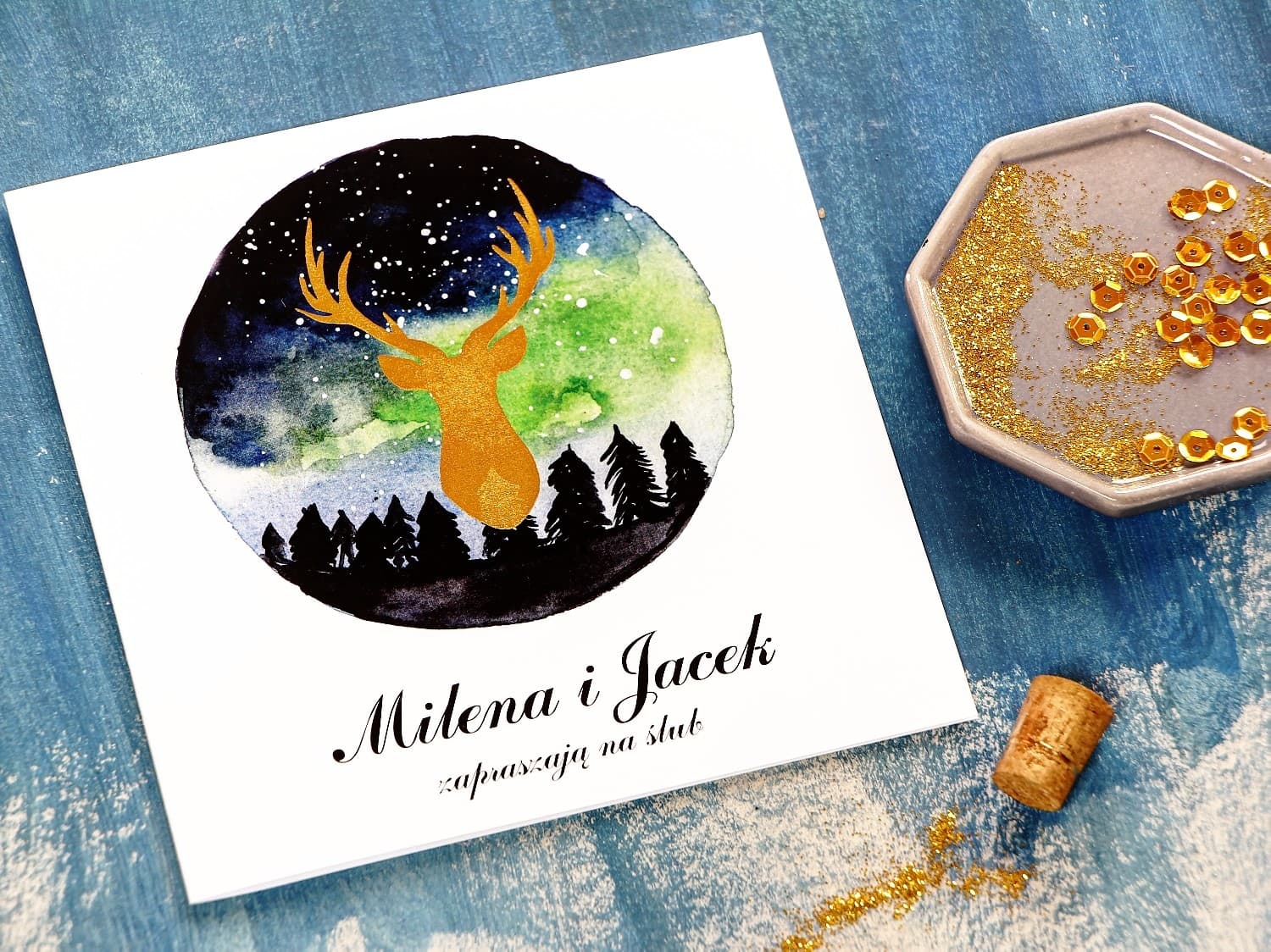 Invitaciones de boda glamour azul marino con ciervo dorado – Noche de Luna nº 7