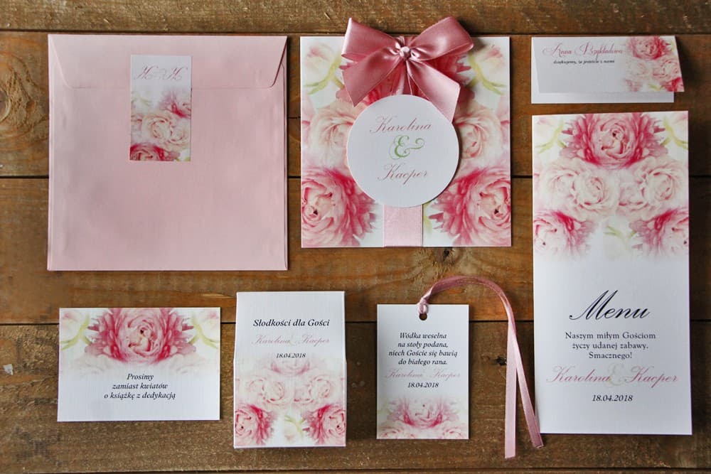 Komplet zaproszeń ślubnych z menu i winietkami - Akwarele nr 9 Invitación de boda con accesorios - Acuarela nº 9 - Peonías empolvadas