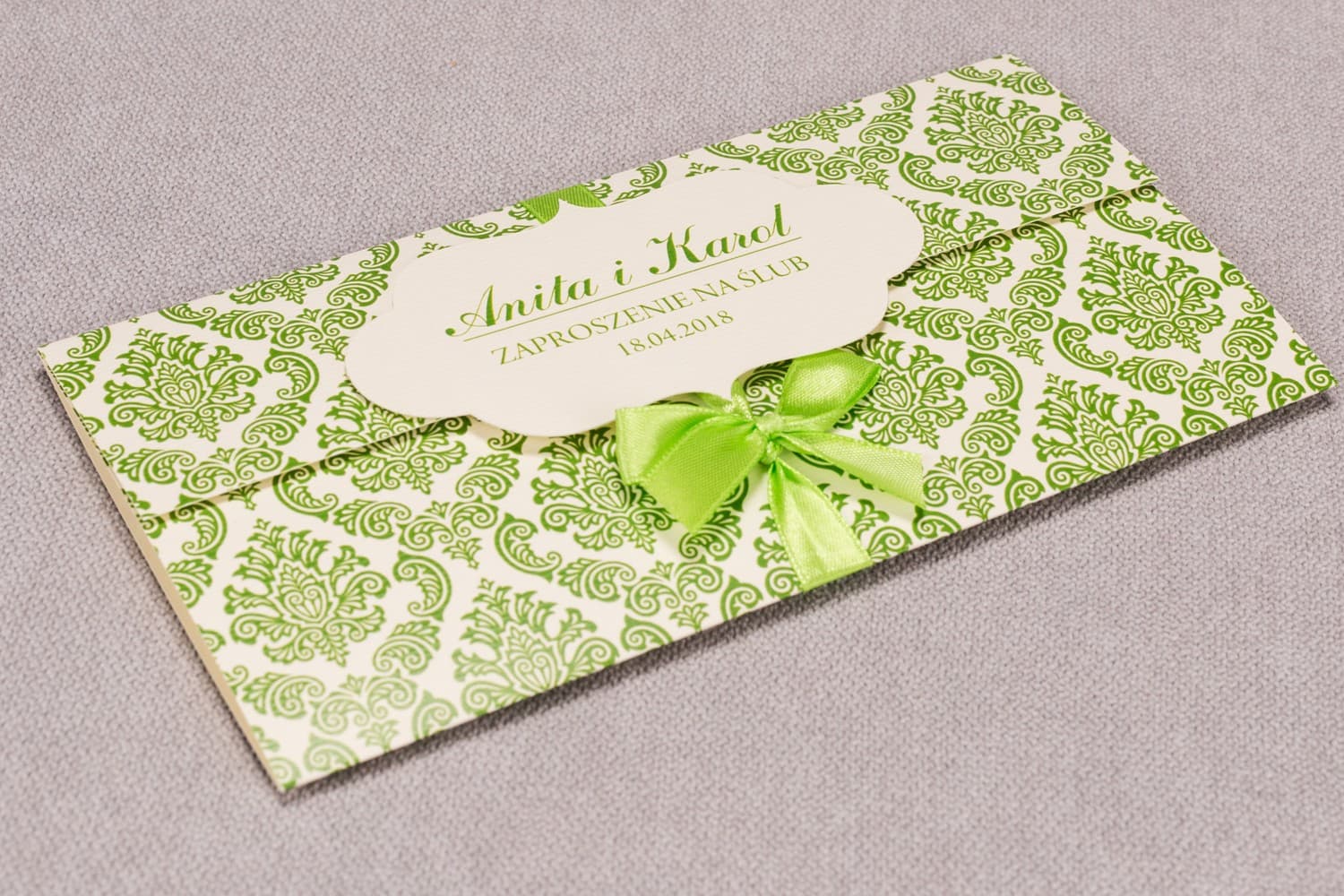 Invitaciones de boda en color verde botella con lazo – Madras nº 3