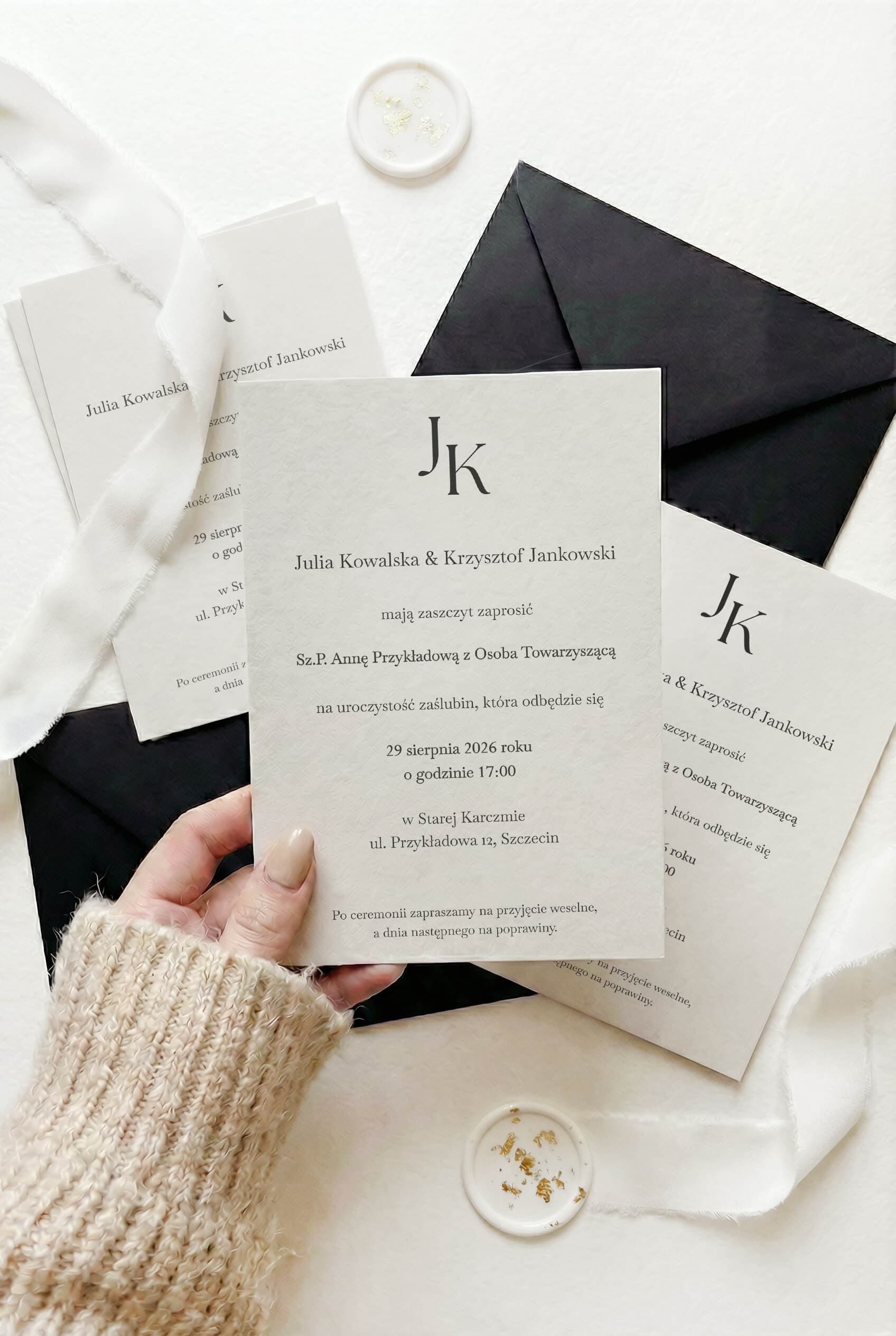 Lauren No. 1 Wedding Invitation – Minimalist Style with Black Envelope