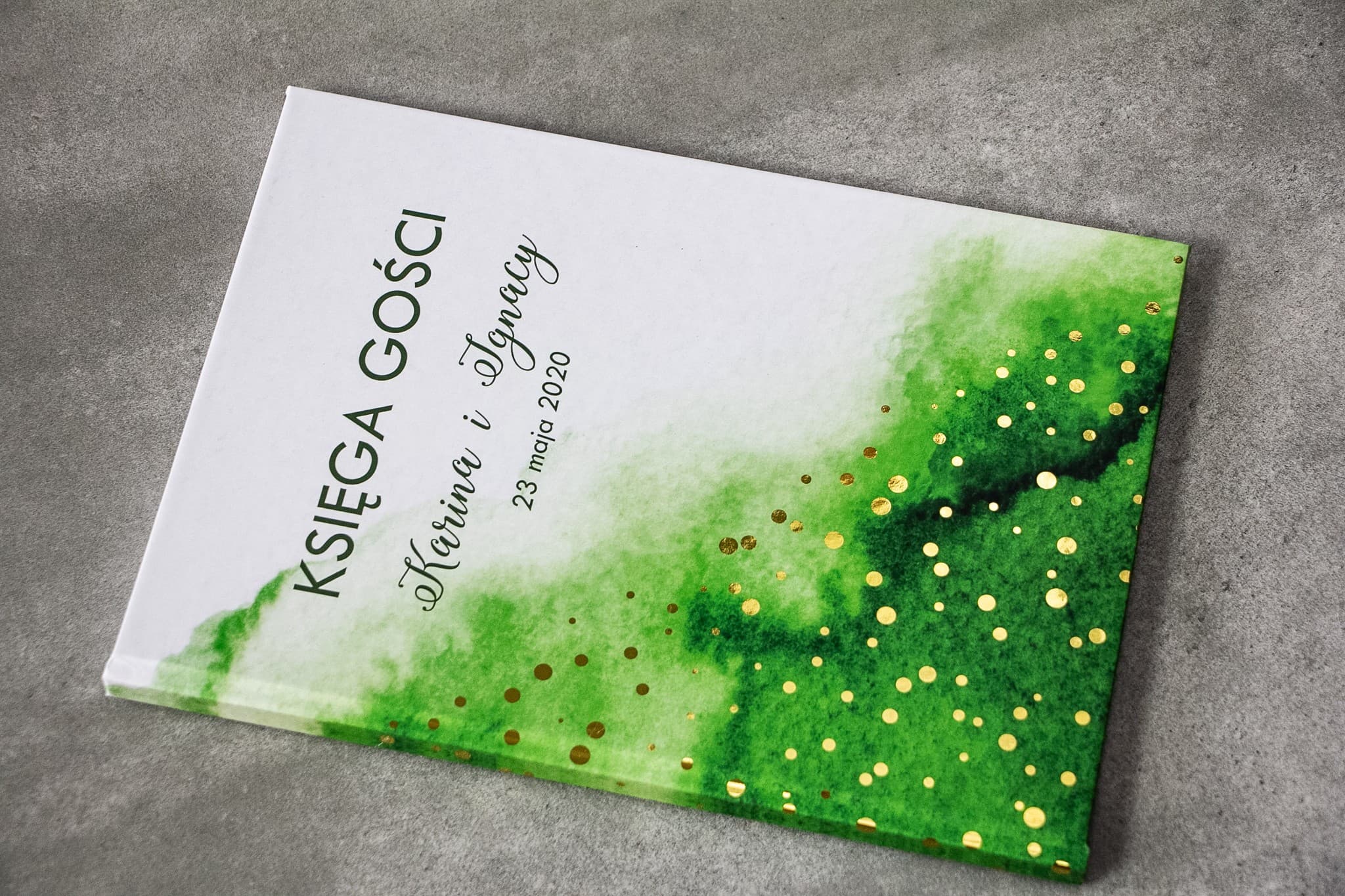 Elegante Libro de Visitas Acuarela | Personalizado con Motivo Verde y Dorado | Bakarto nº 4
