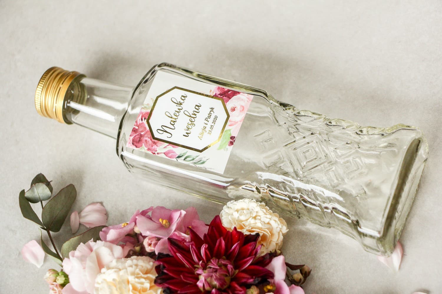 Wedding Liqueur Bottles with Gold Foiled Peony Labels | Personalized Wedding Favours | Lotus No. 2