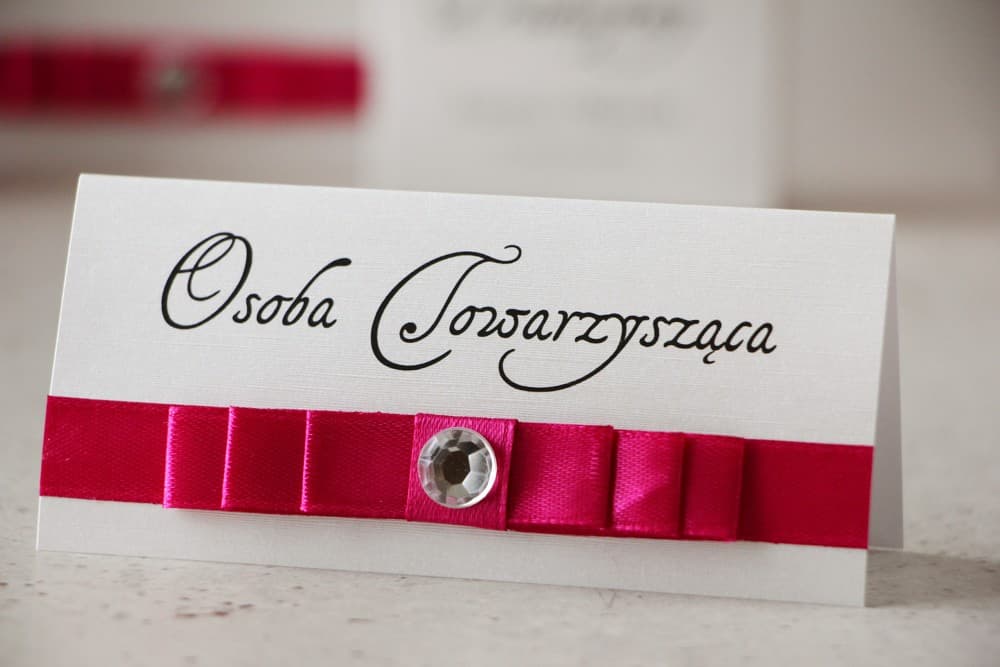 Marcasitios de Boda Amaretto nº 8 – Tarjetas de Mesa con Circonita y Lazo