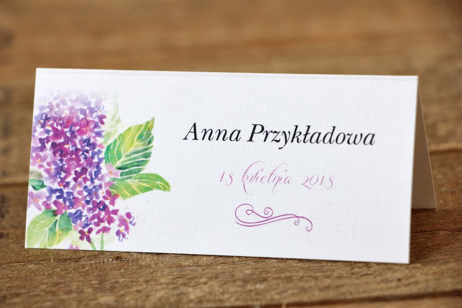 Marcasitios de Boda Flores Pintadas nº 4 – Tarjetas de Mesa con Motivo de Lila Violeta