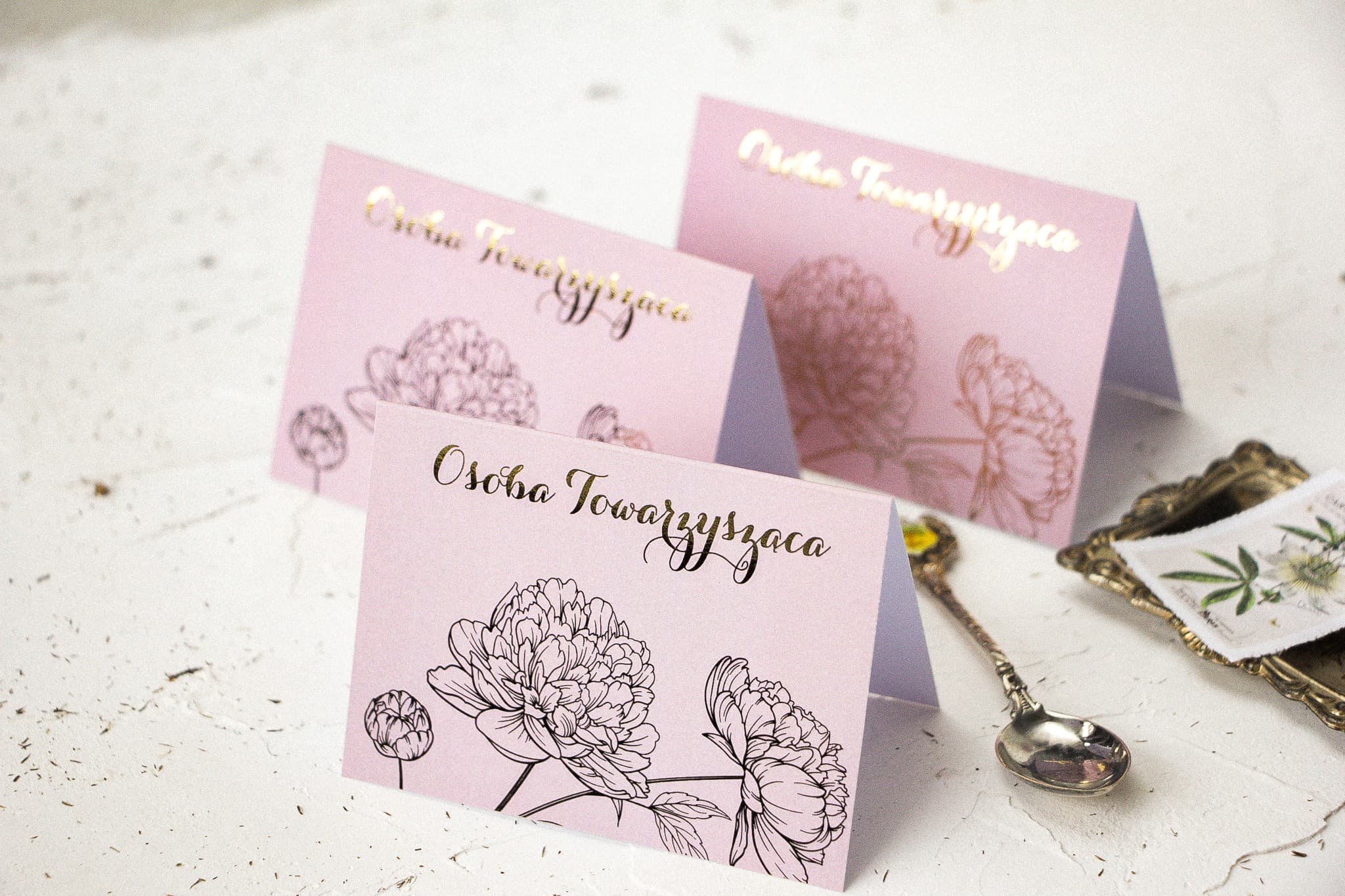 Marque-places de Mariage Pattern n° 4 – Cartes de Table Dorées avec Motif Pivoine