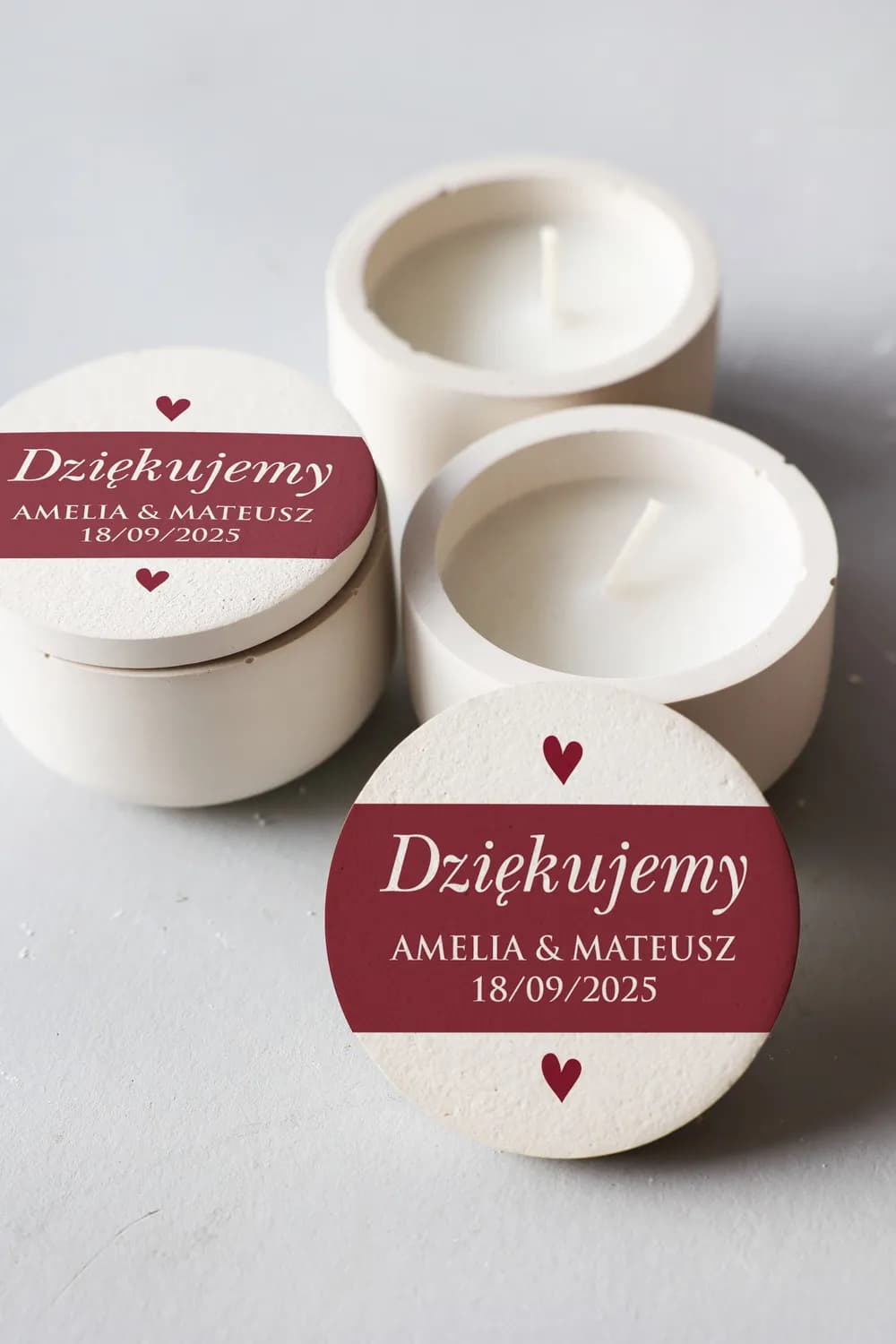 Kraft No. 6 Plaster Soy Candle – Burgundy with Hearts Wedding Favours