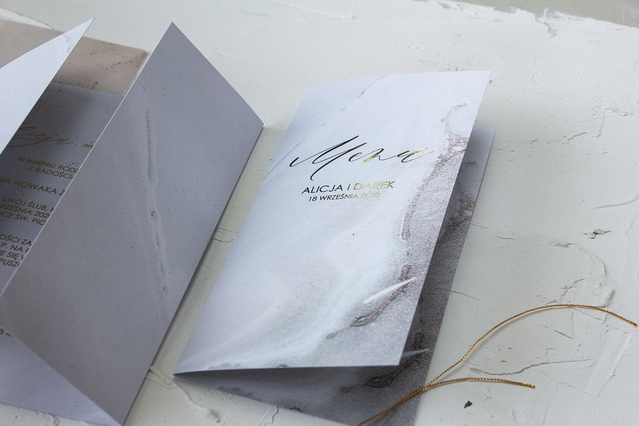 Menú de Boda Champán | Detalles en Oro y Fondo Blanco | Mármol No. 1