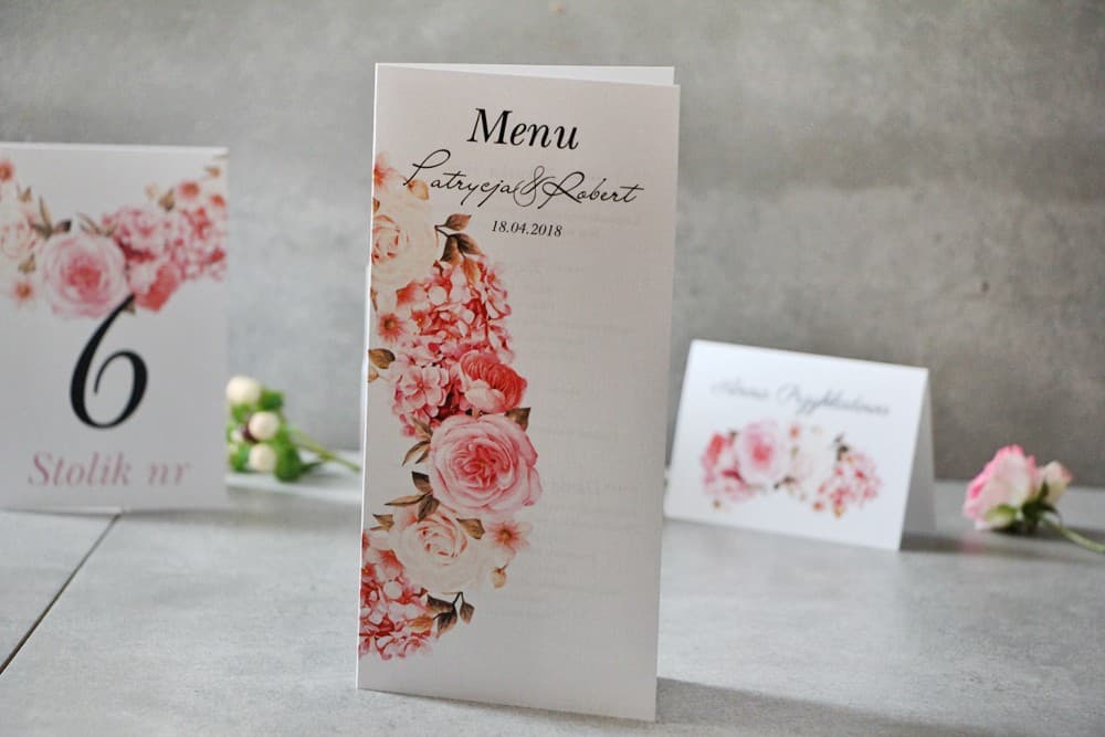 Menú de Boda Romántico con Rosas y Hortensia, Rosa Empolvado | Elegantes Cartas de Menú para Mesa | Pistacjowe n.º 23