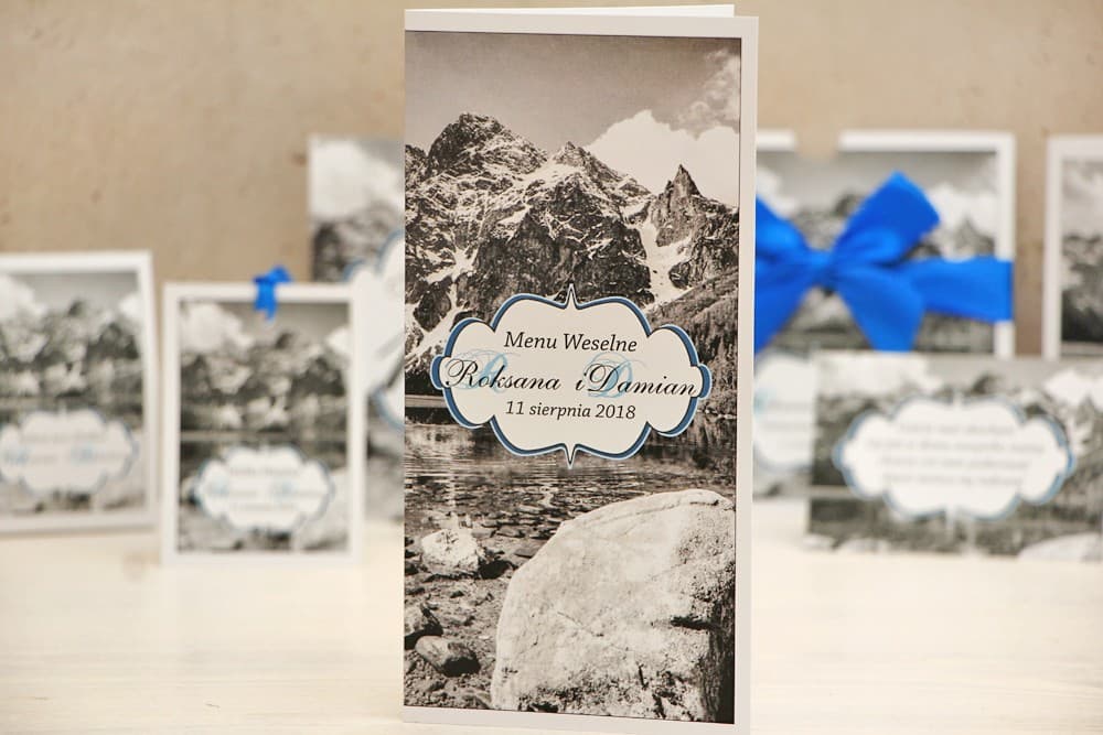 Menu weselne, stół weselny - Felicja nr 21 - Górski krajobraz - kwiatowe dodatki ślubne