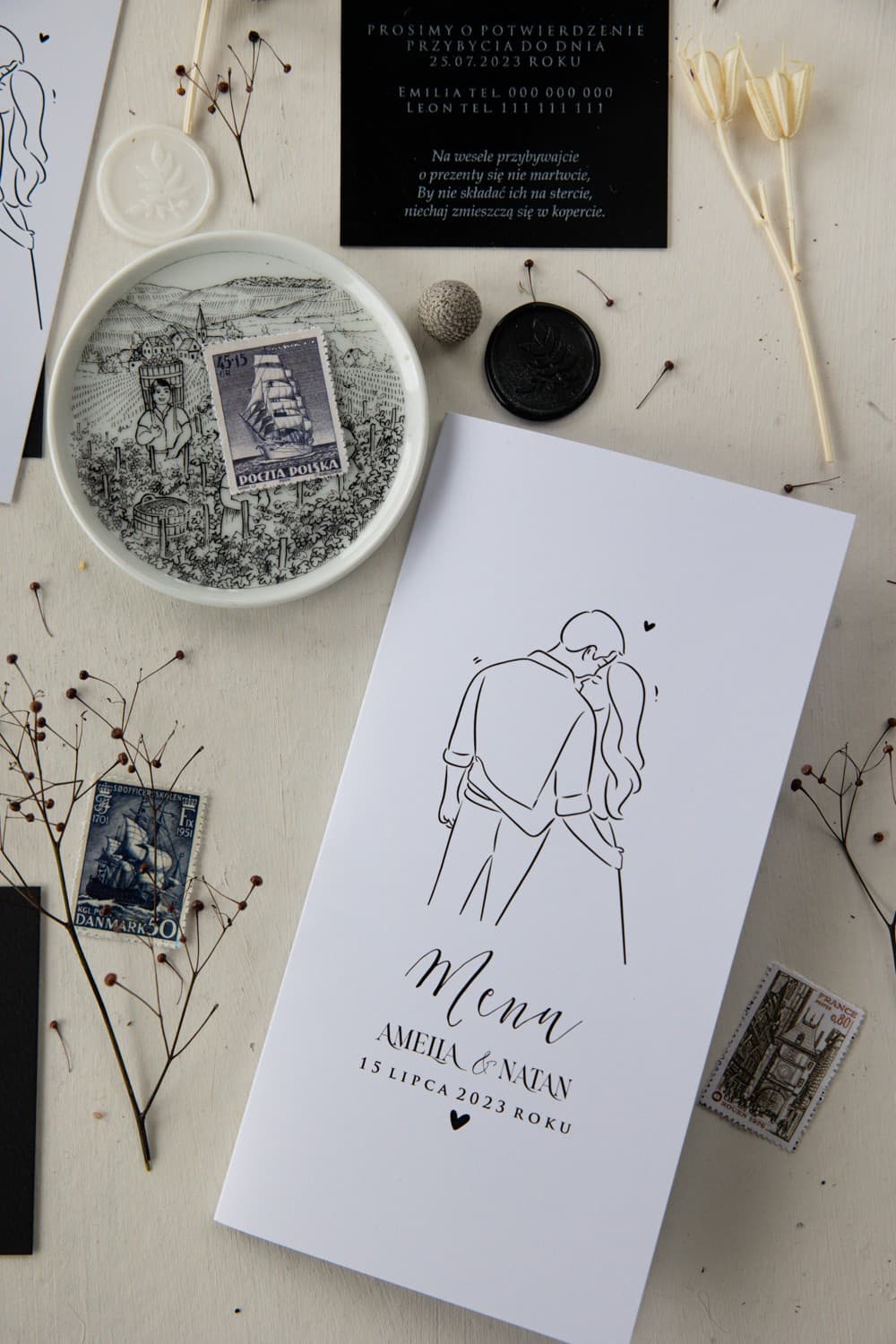 Menu de mariage élégant avec illustration des Mariés, papier rigide | Menu de table, carte des mets | Magnolia n° 1