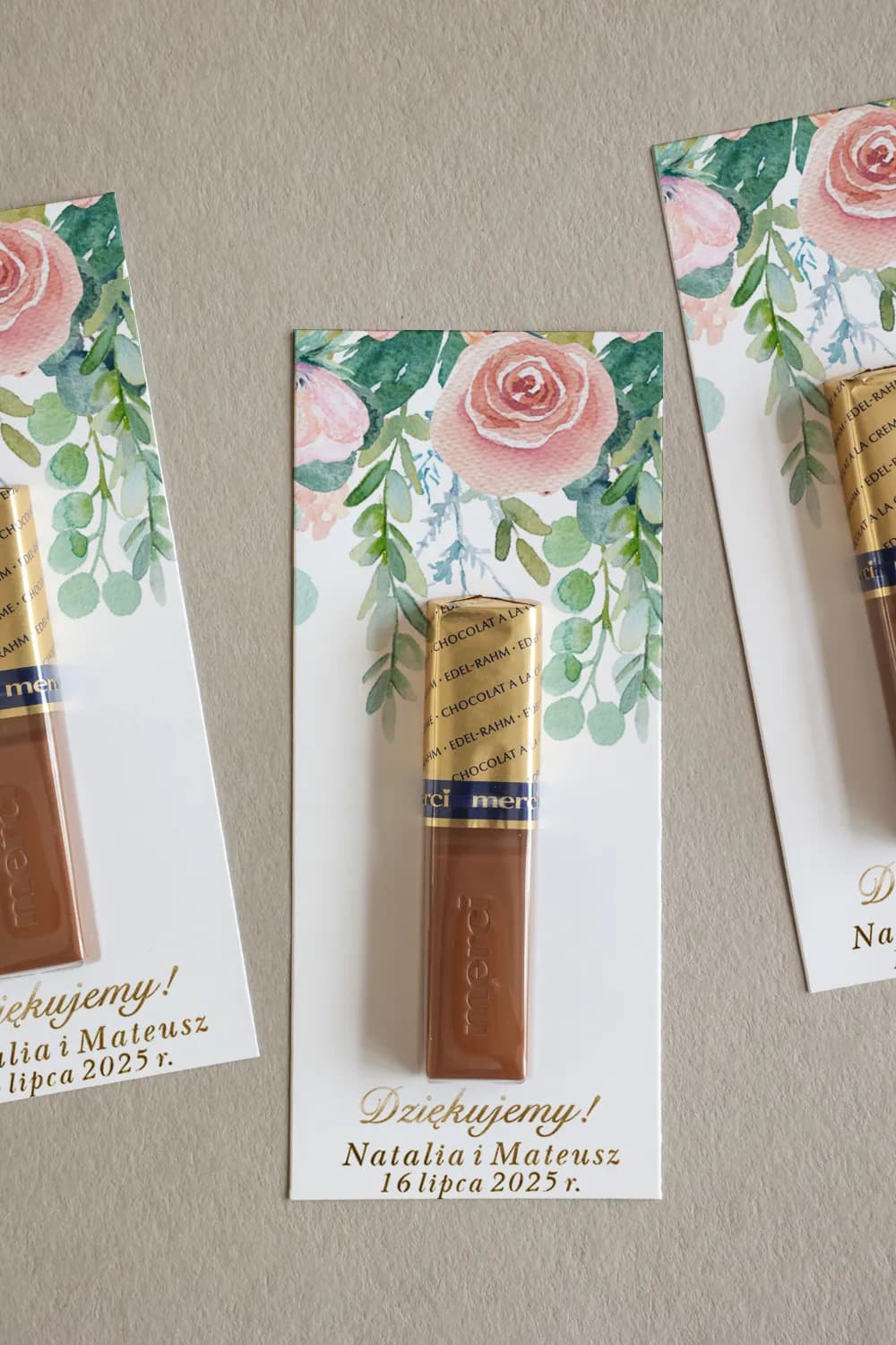 Merci Gastgeschenke mit Goldprägung und Pastellblumen | Rubin Nr. 2