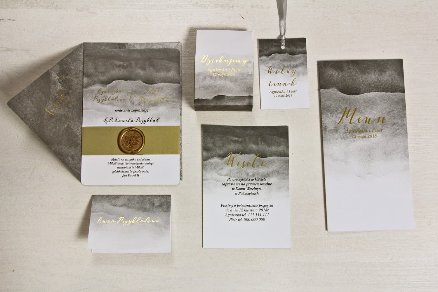 Musterset Hochzeitseinladungen mit Goldfolierung und Siegellack | Delfina Nr. 6