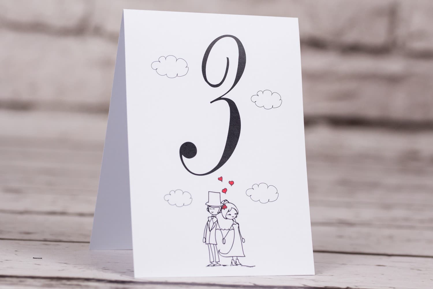 Numéros de table avec dessin des Mariés, pliables et autoportants | Numérotation de table de mariage | Bueno n° 9