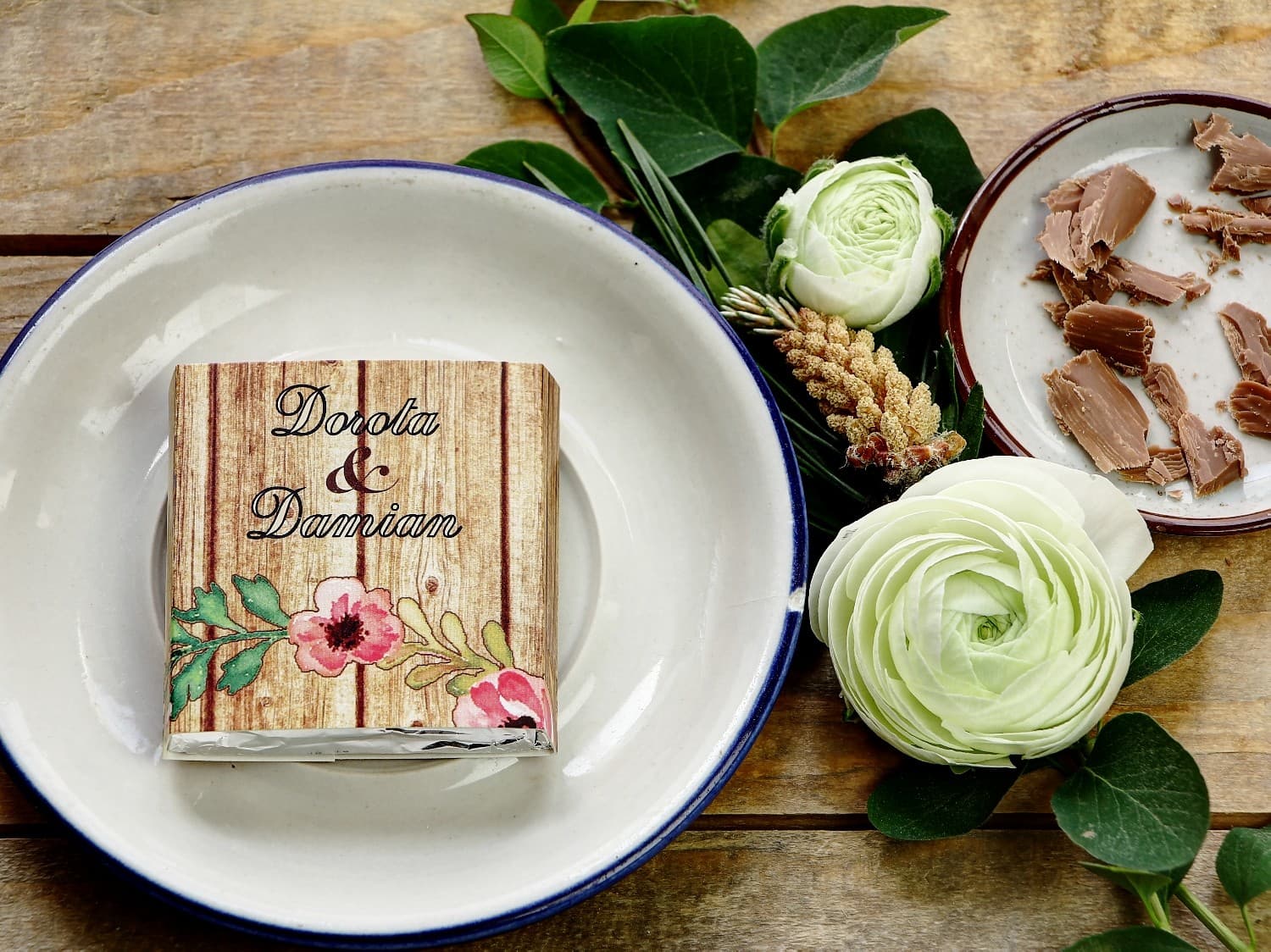 Personalised Wedding Favour Chocolates | Rustic Wedding Gifts with Lisianthus | Rustic No. 2