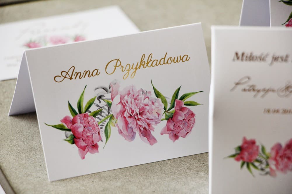 Cykade No. 10 Wedding Place Cards – Gilded Cards with Peony and Fern Motif