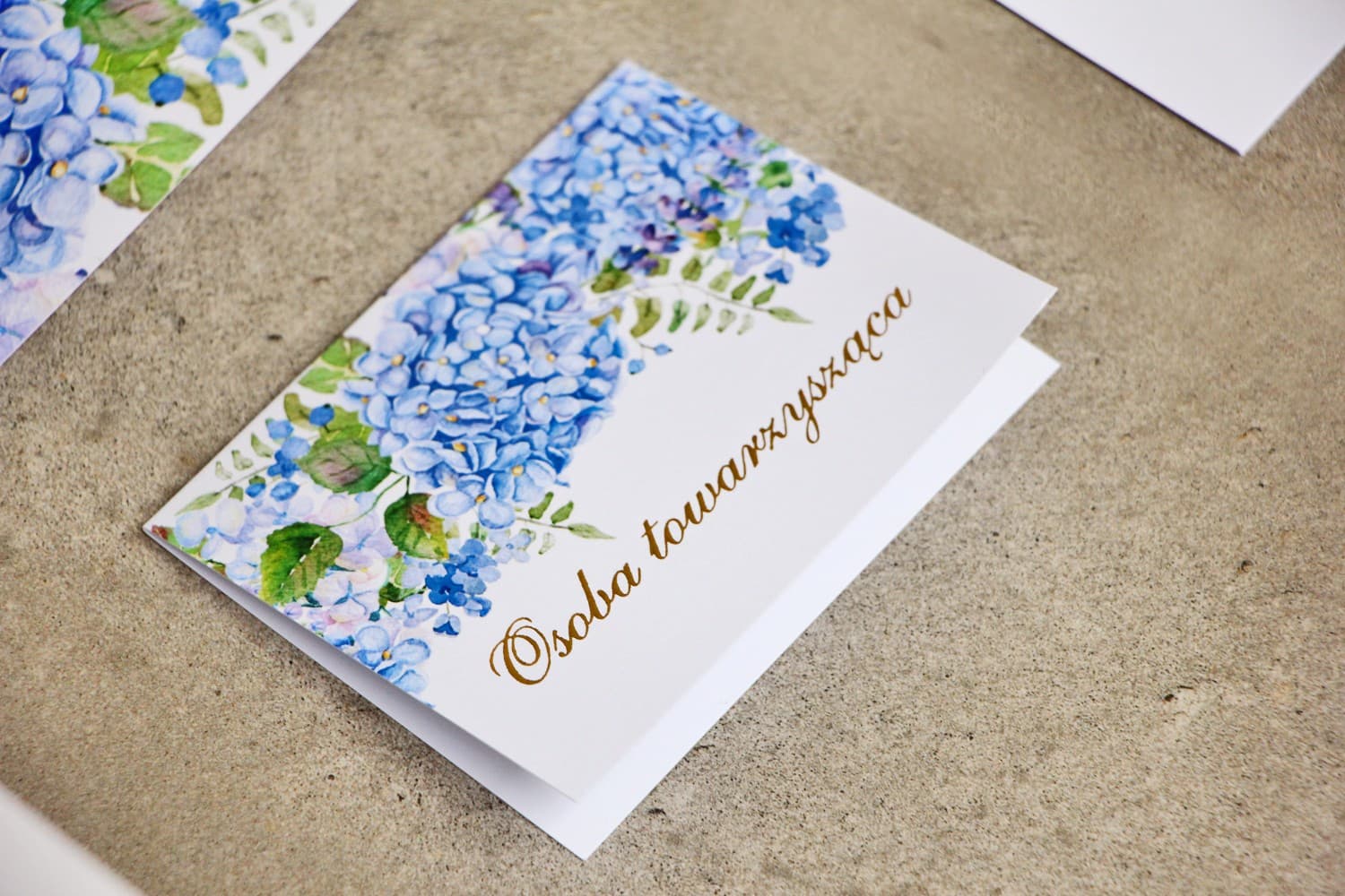 Sorento No. 5 Wedding Place Cards – Gold Foiled Table Cards with Hydrangea and Lavender