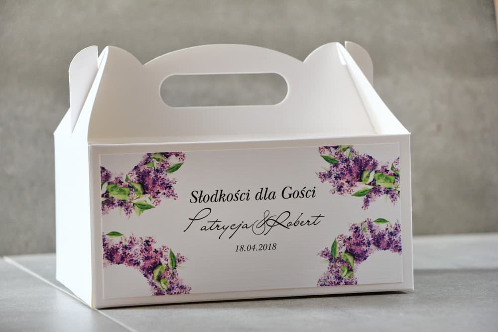 Personalized Wedding Cake Box with Purple Lilac | Elegant Wedding Favours | Pistachio No. 2